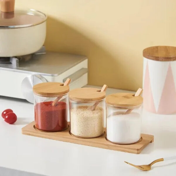 Set frascos de vidrio 10 cm con cuchara tapa y base bamboo - (BNI-51528)